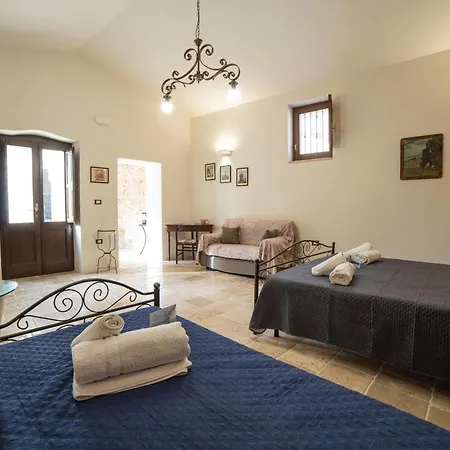 Apartment Corte San Giorgio Apartments- Happy Martano
